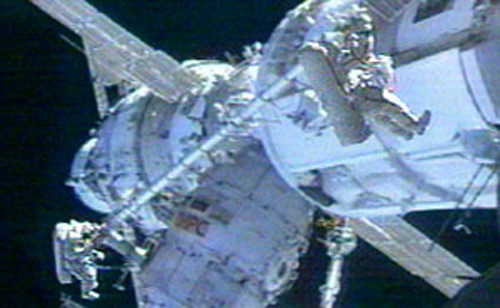 Extended EVA: Astronauts Make ISS Repairs in Long Spacewalk